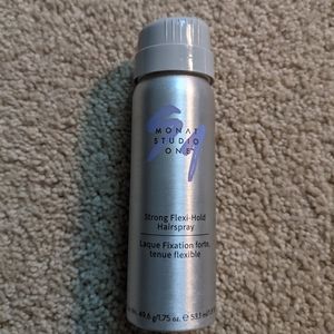 Monat Strong Flexi-hold Hairspray